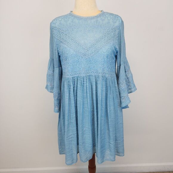 Umgee Lace Flare Sleeve Babydoll Dress Size M Blue Embroidered Fairy Romantic - Picture 1 of 15